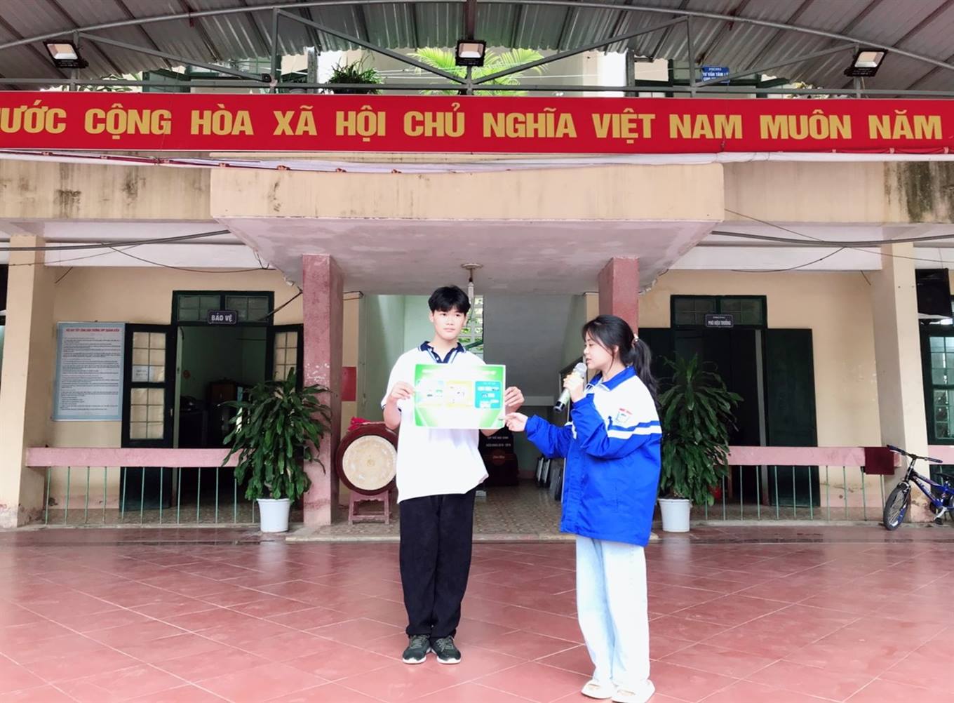 anh tin bai
